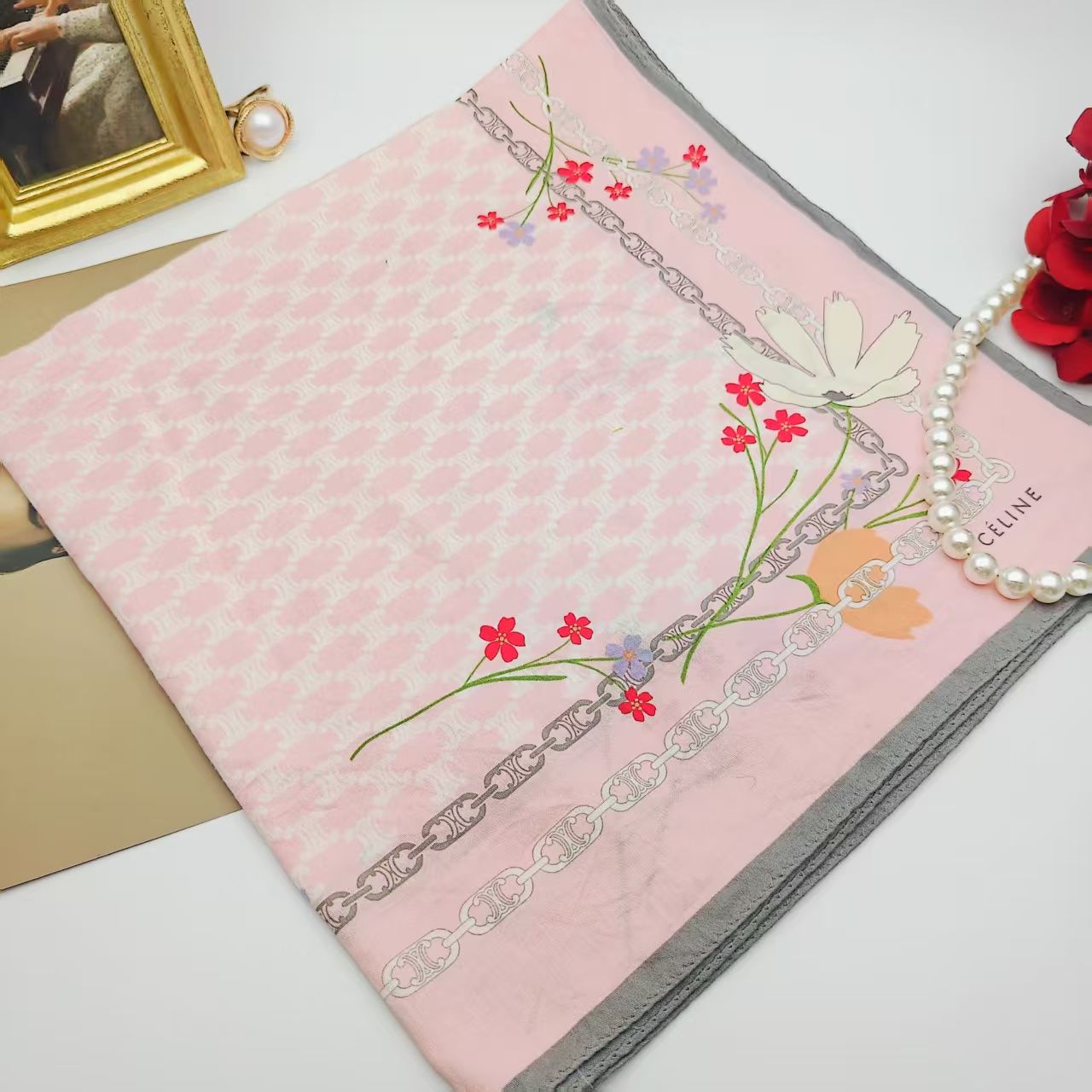 95新 Celine/思琳 海囤/思琳/丝巾/yy05877