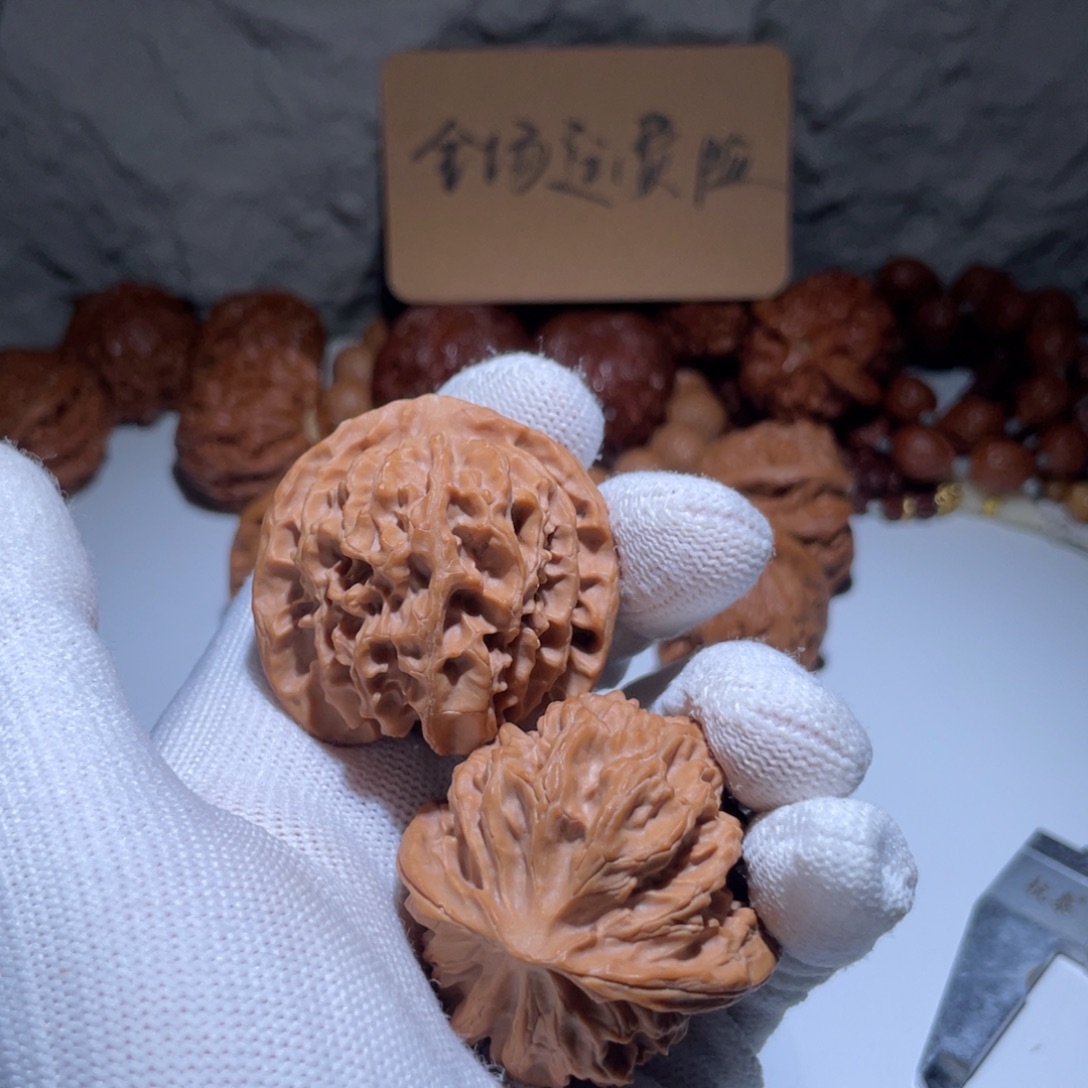 文玩核桃吊坠30号41苹果园