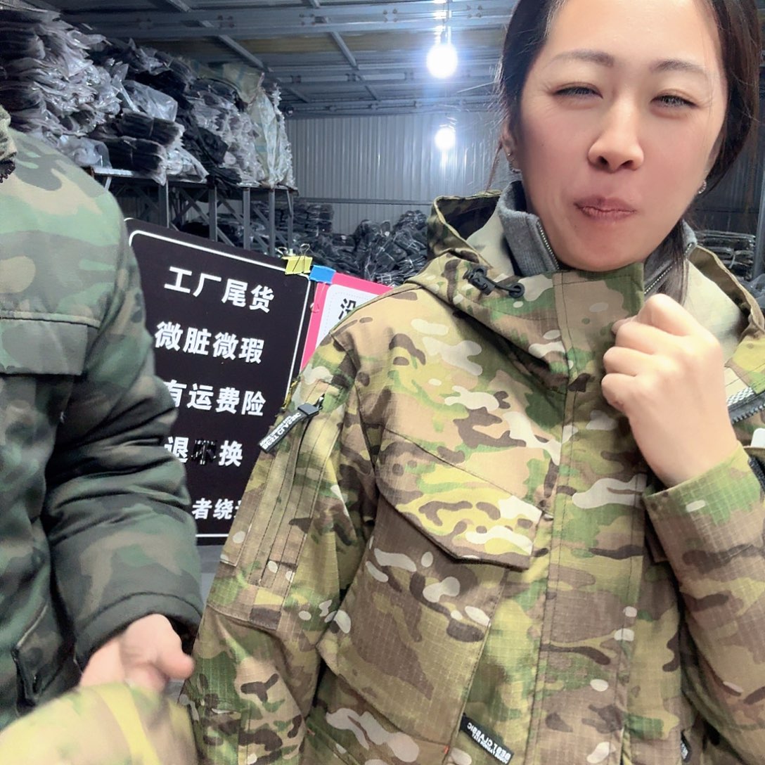 818套装黄色。 备注尺码