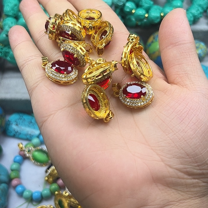 未镶嵌琥珀裸石9号