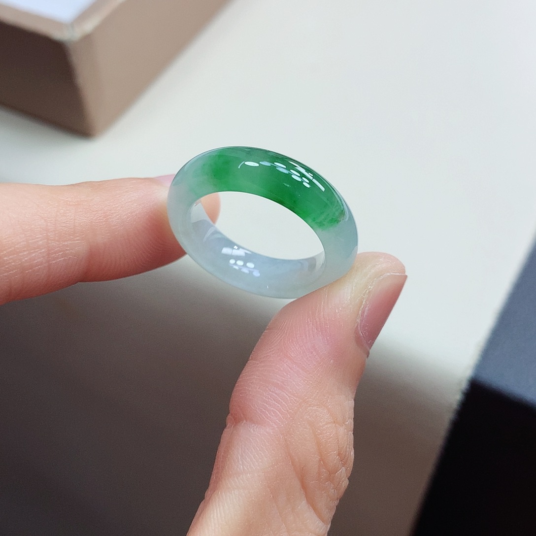 翡翠戒指未镶嵌14号