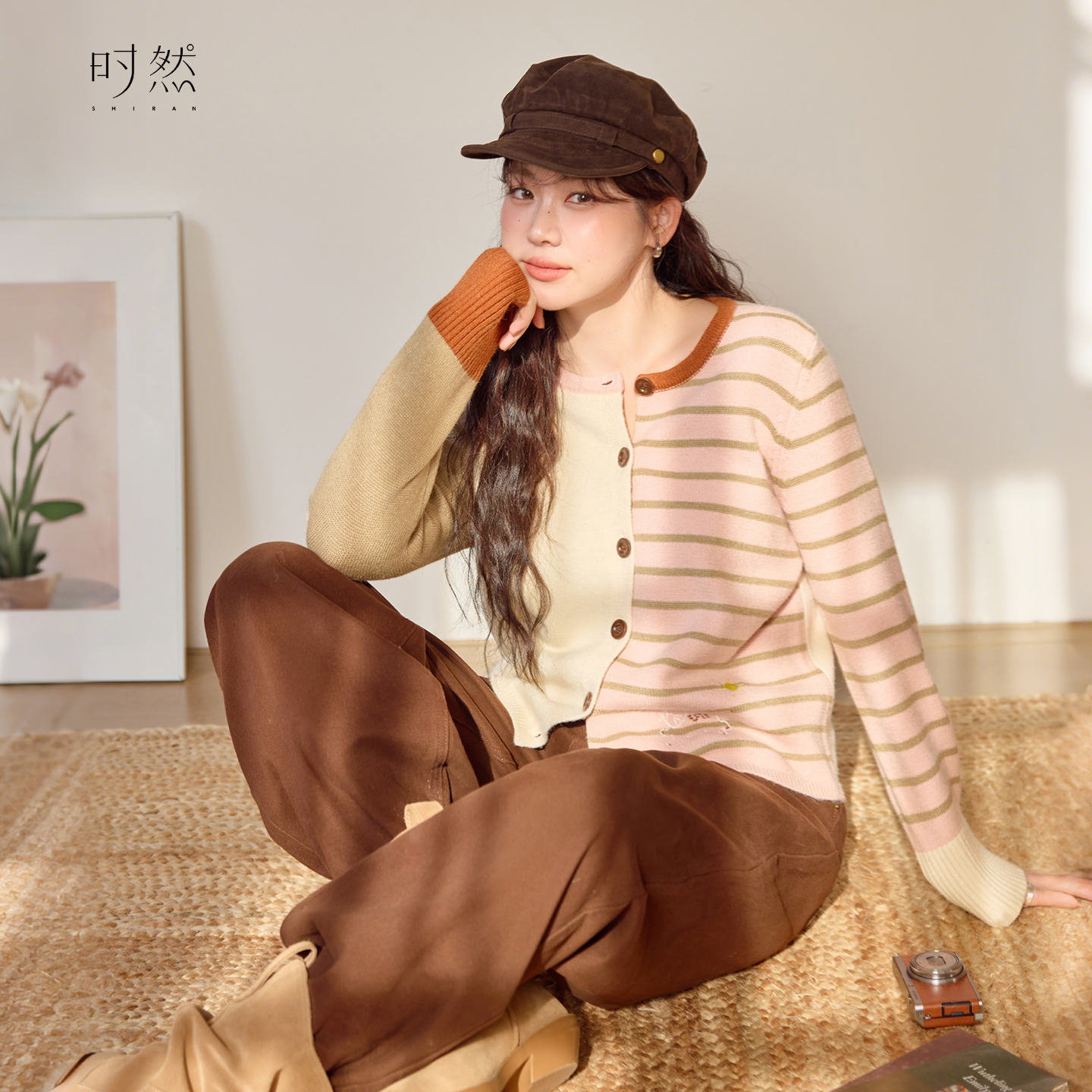 时然【甜心齿轮】微胖大码女装宽松圆领刺绣撞色拼接条纹针织套装