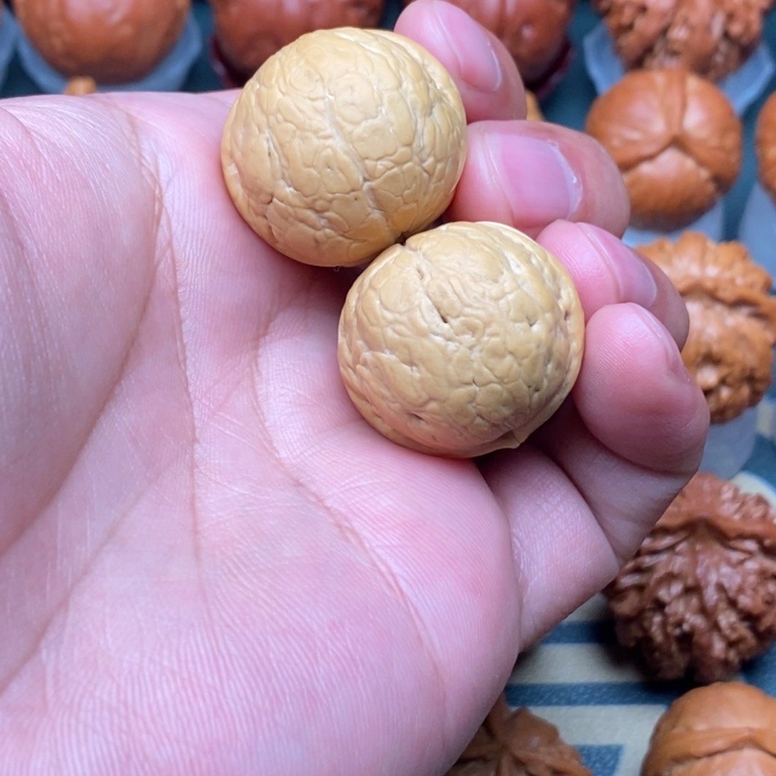 把件文玩核桃丶****丨蛇皮球