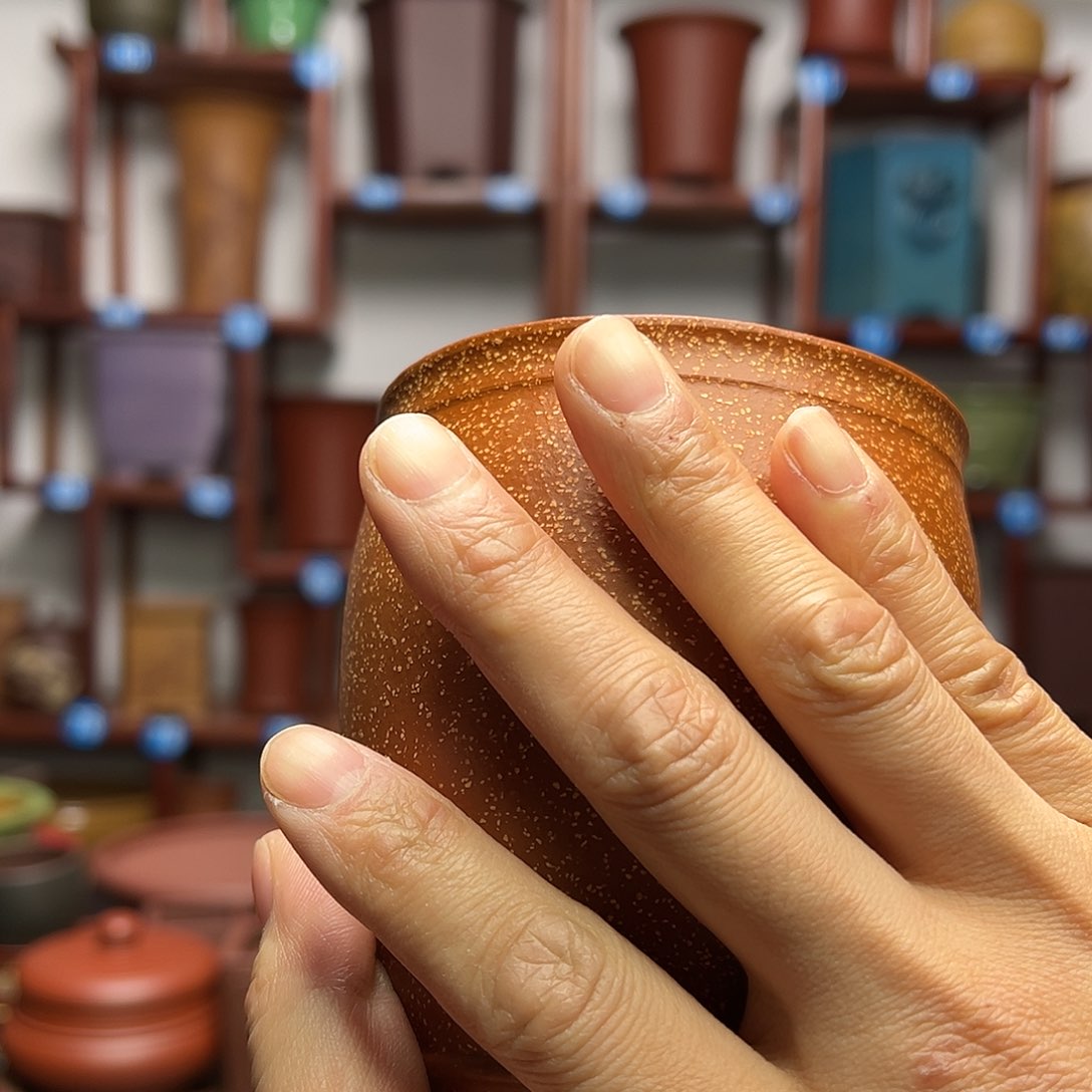 紫砂花盆小*子紫砂花盆