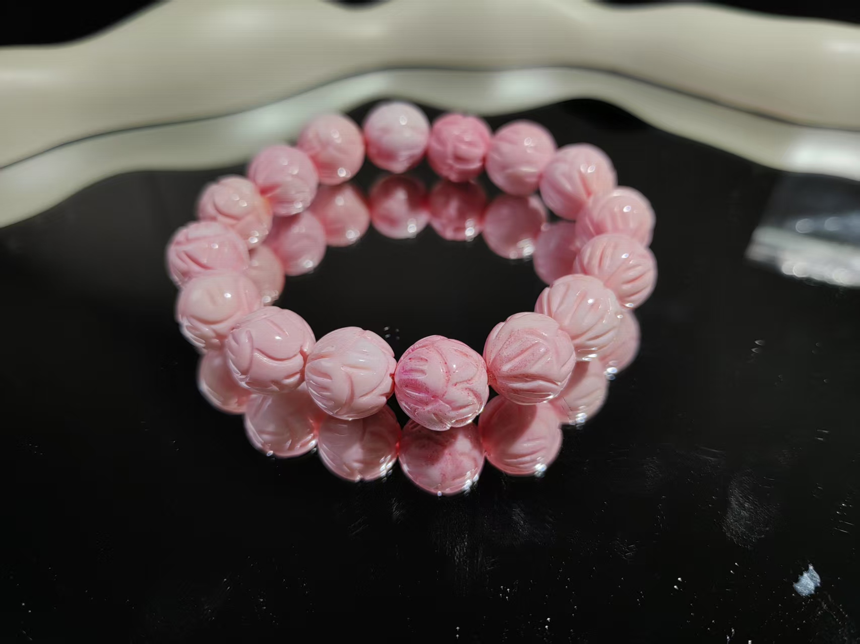 A959【金汐】小粉刻面笑脸手串