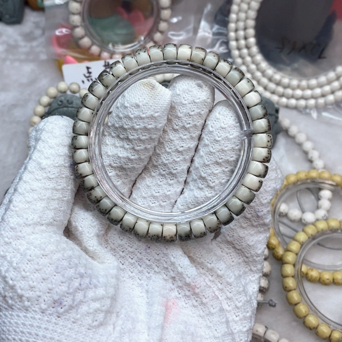 星月菩提手串胡**?88888888888