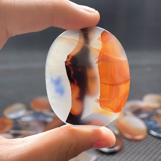 玛瑙/玉髓颈饰未镶嵌