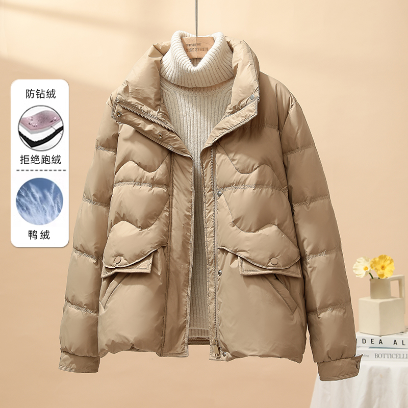 新款轻薄羽绒服女短款显瘦小个子保暖气质韩版休闲百搭秋冬外套潮