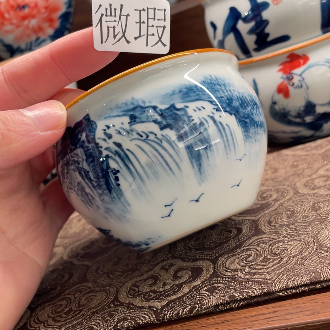 釉下手绘茶具微瑕