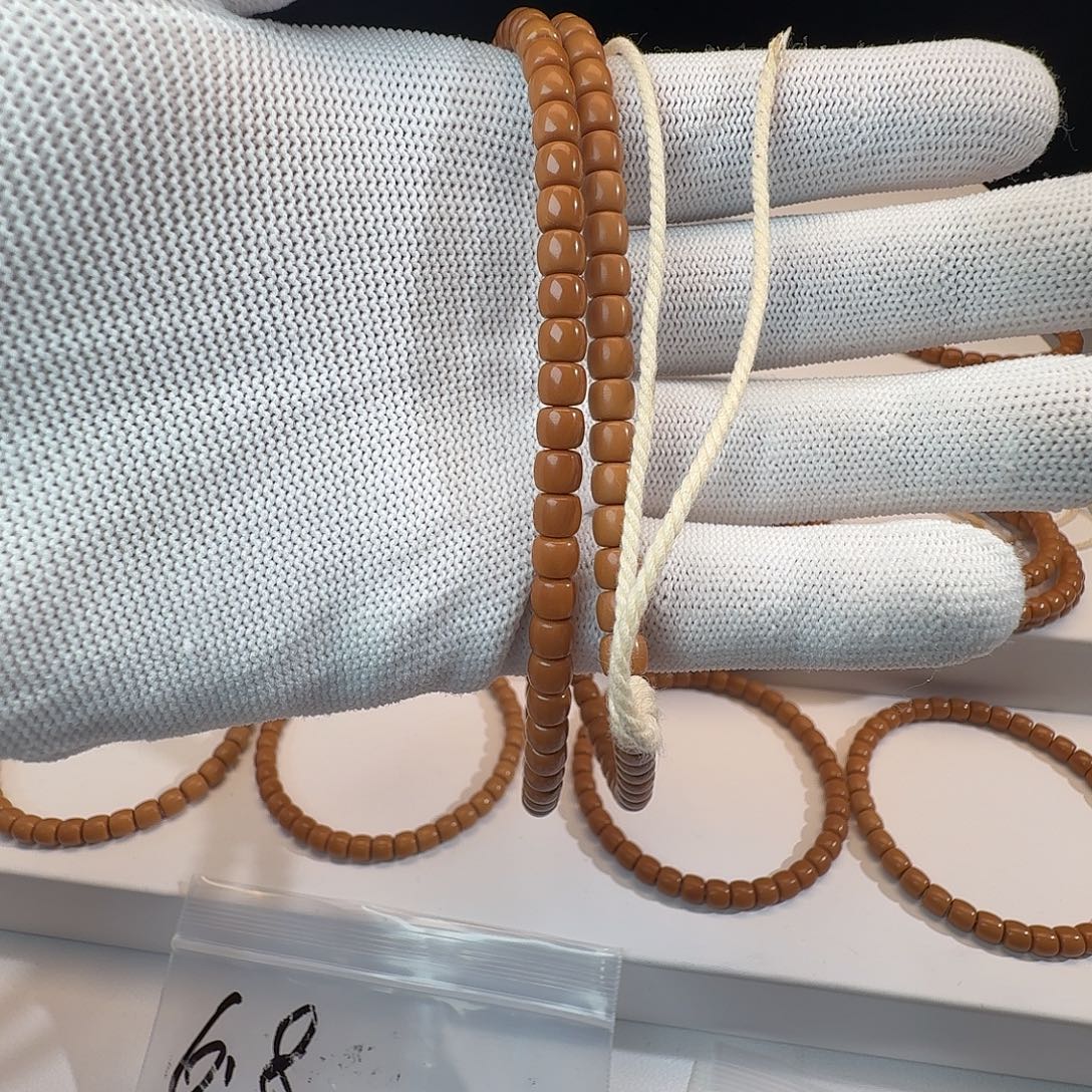 伊***枫银S925核尖脖挂5.6