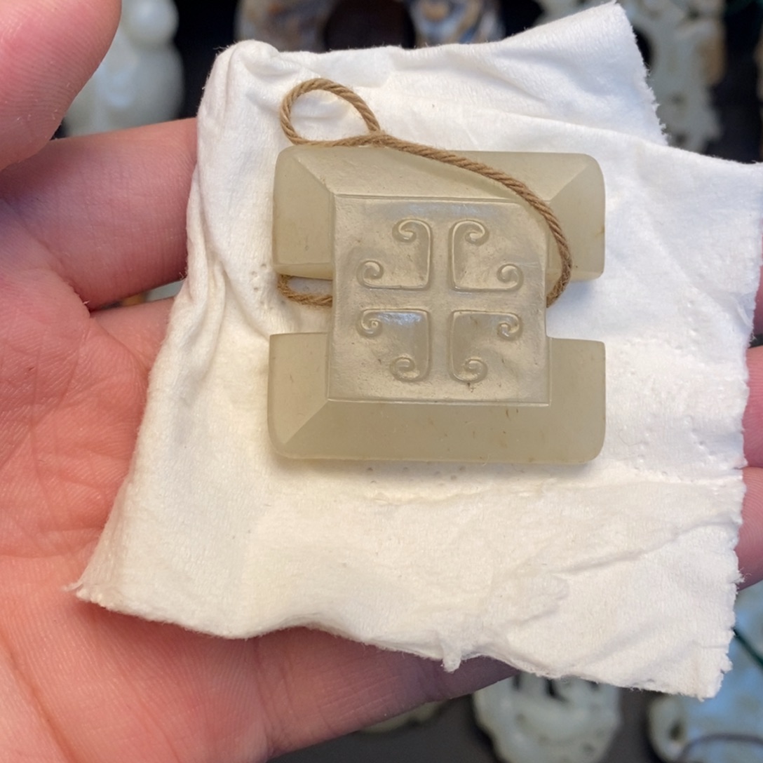 和田玉挂件未镶嵌