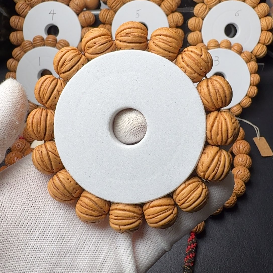 桃核手串老树金丹