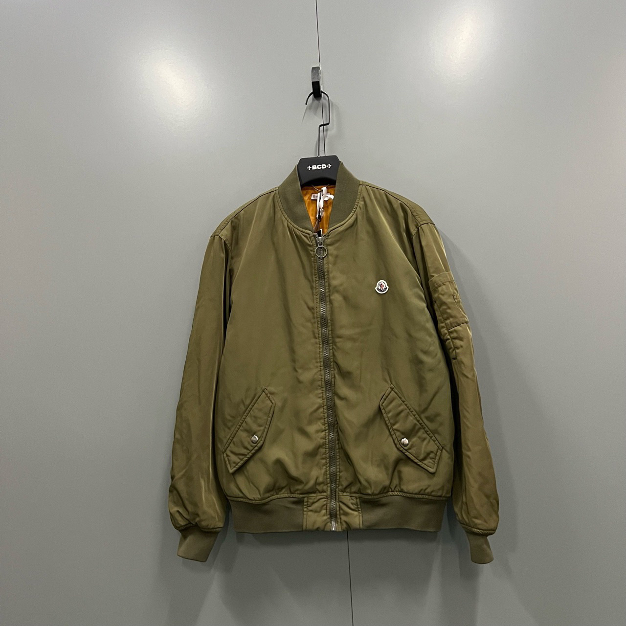 99新 MONCLER (ll) 军绿徽标夹克外套 XXL码/014290