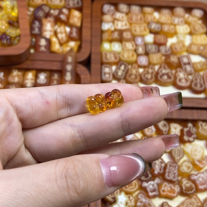 琥珀未镶嵌珠宝奇石桂花提溜