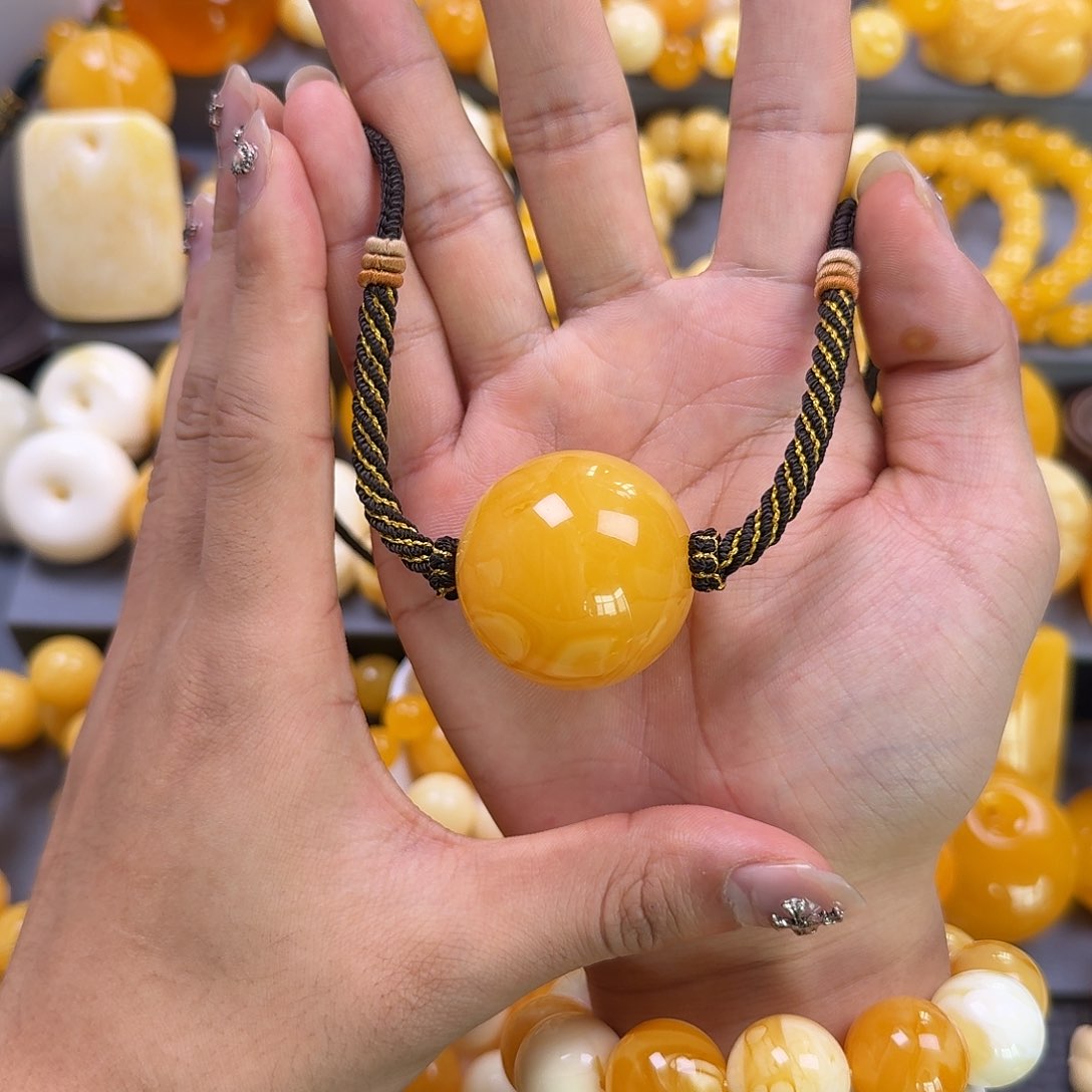 琥珀珠宝奇石未镶嵌锁骨36mm