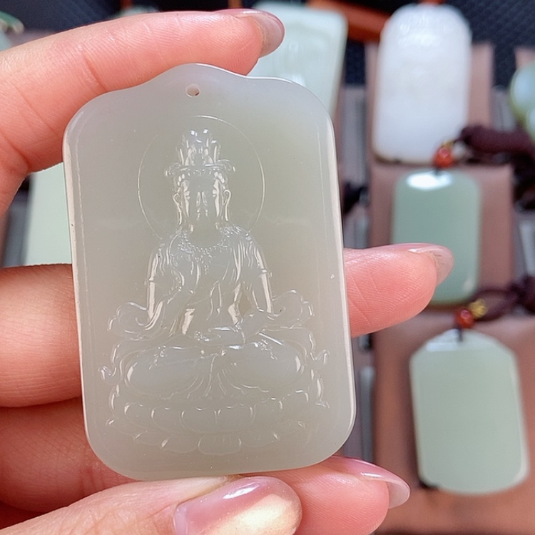 【闪购商品】和田玉颈饰未镶嵌