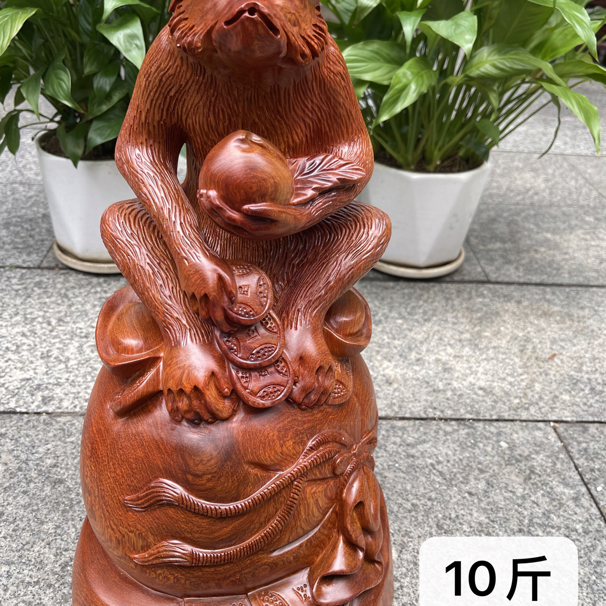 实木雕刻猴子摆件、生肖猴子摆件