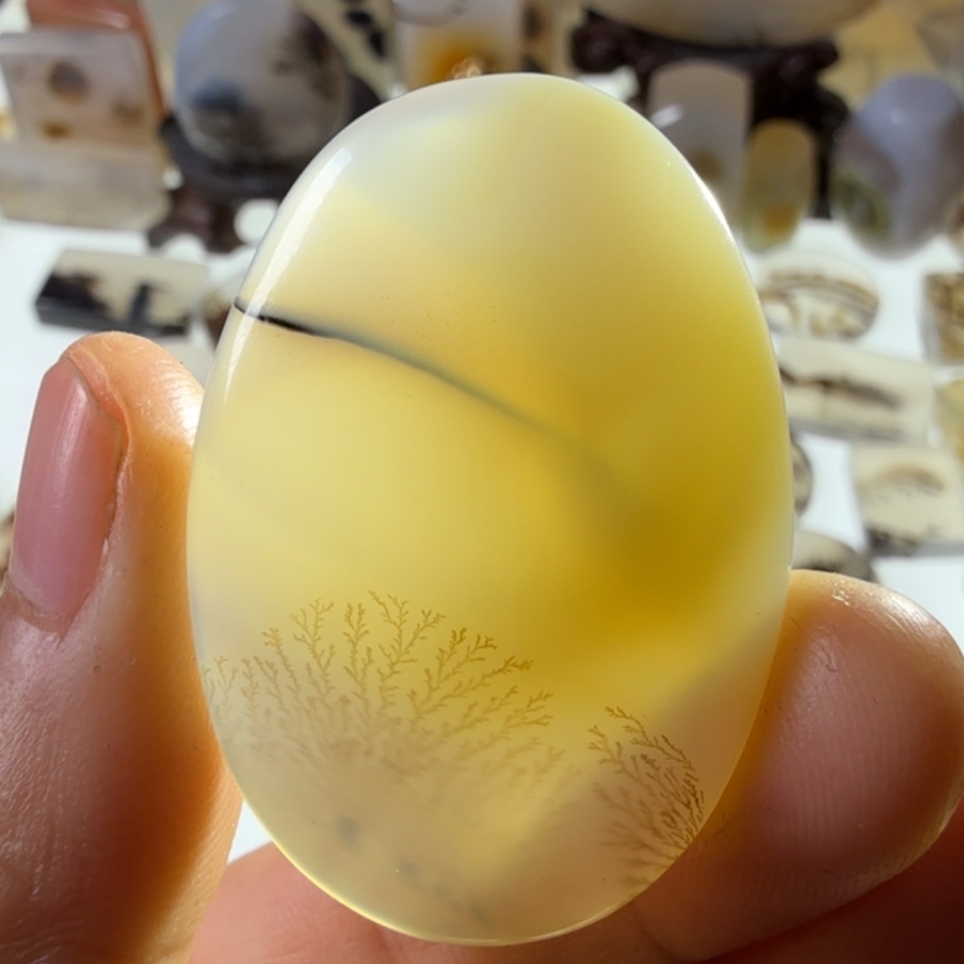 玛瑙/玉髓未镶嵌珠宝半成品