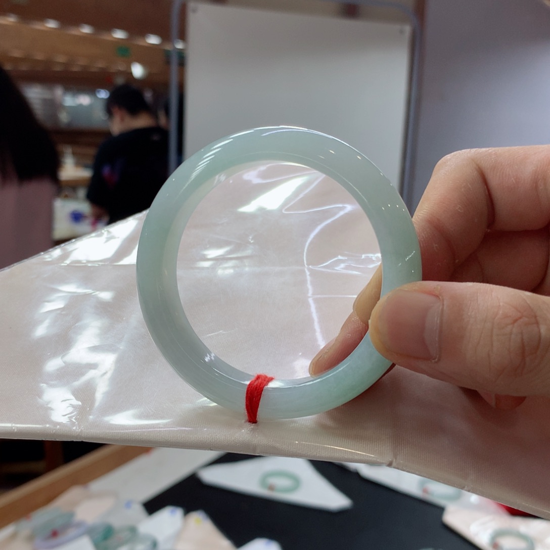 未镶嵌手镯翡翠买断