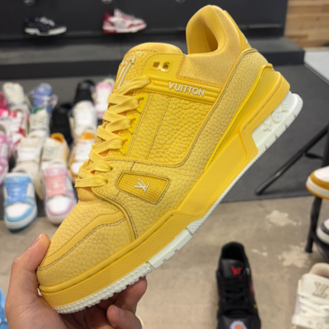 未使用 LouisVuitton/路易威登 专柜试穿黄色马卡龙trainer奢鞋