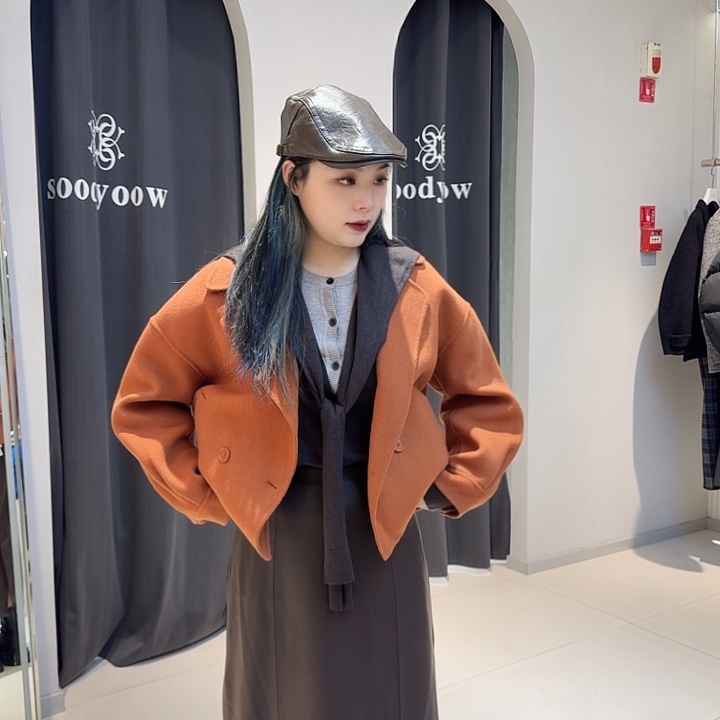 南瓜色绵羊毛小大衣