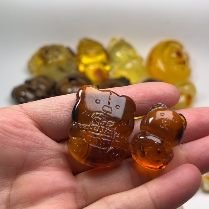 琥珀颈饰未镶嵌琥珀蜜蜡