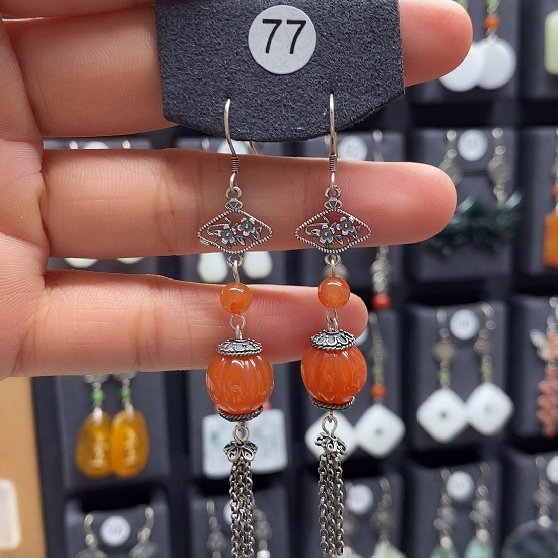 南红玛瑙银S925镶嵌耳饰J****儿