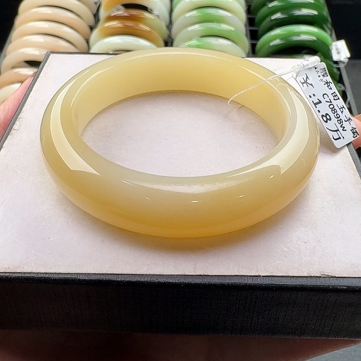 未镶嵌手镯和田玉难得！！！温柔满糖55.3