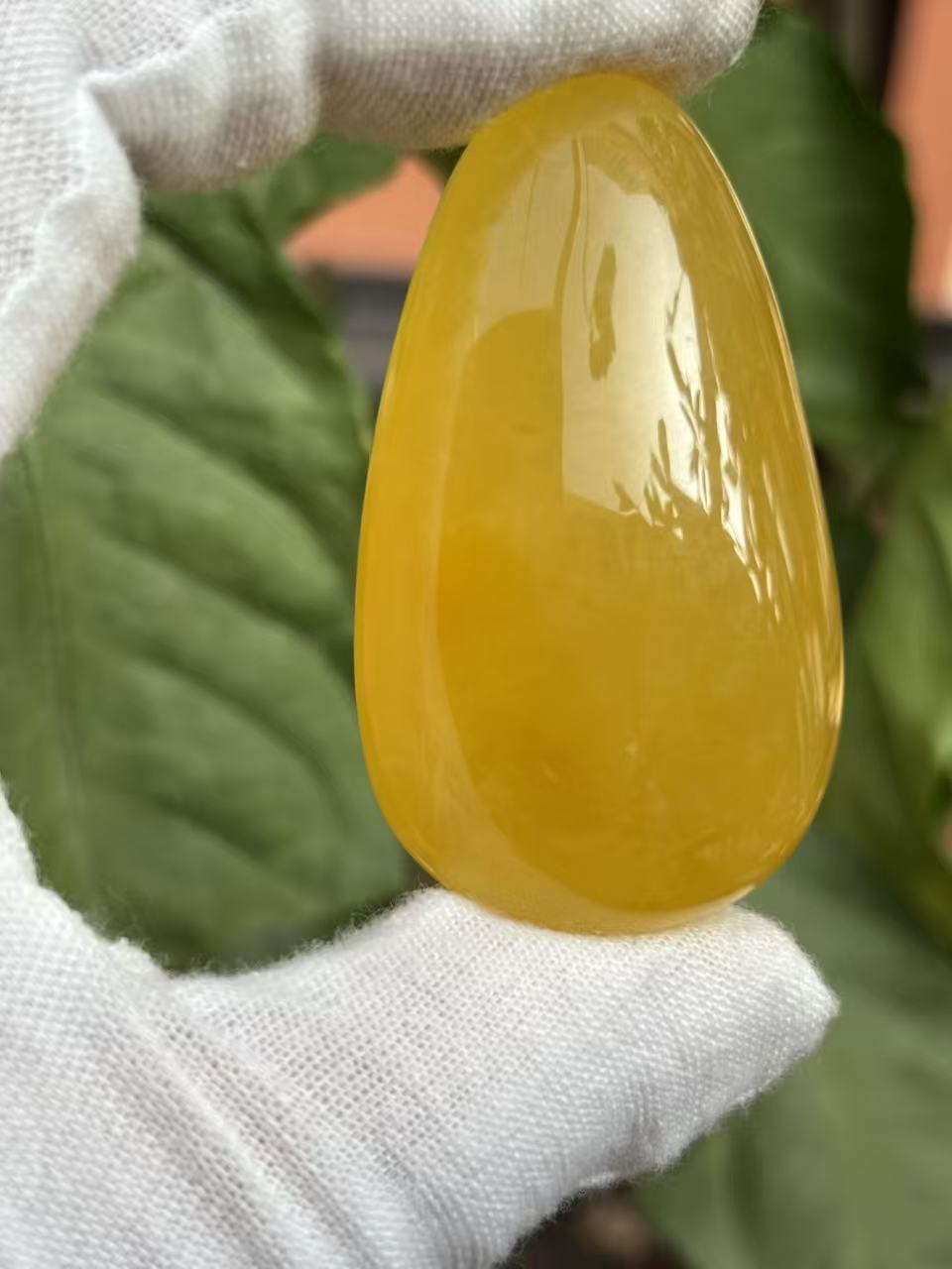 2768天然蜜蜡琥珀鸡油黄水滴吊坠毛衣链30x52.6x19.6mm