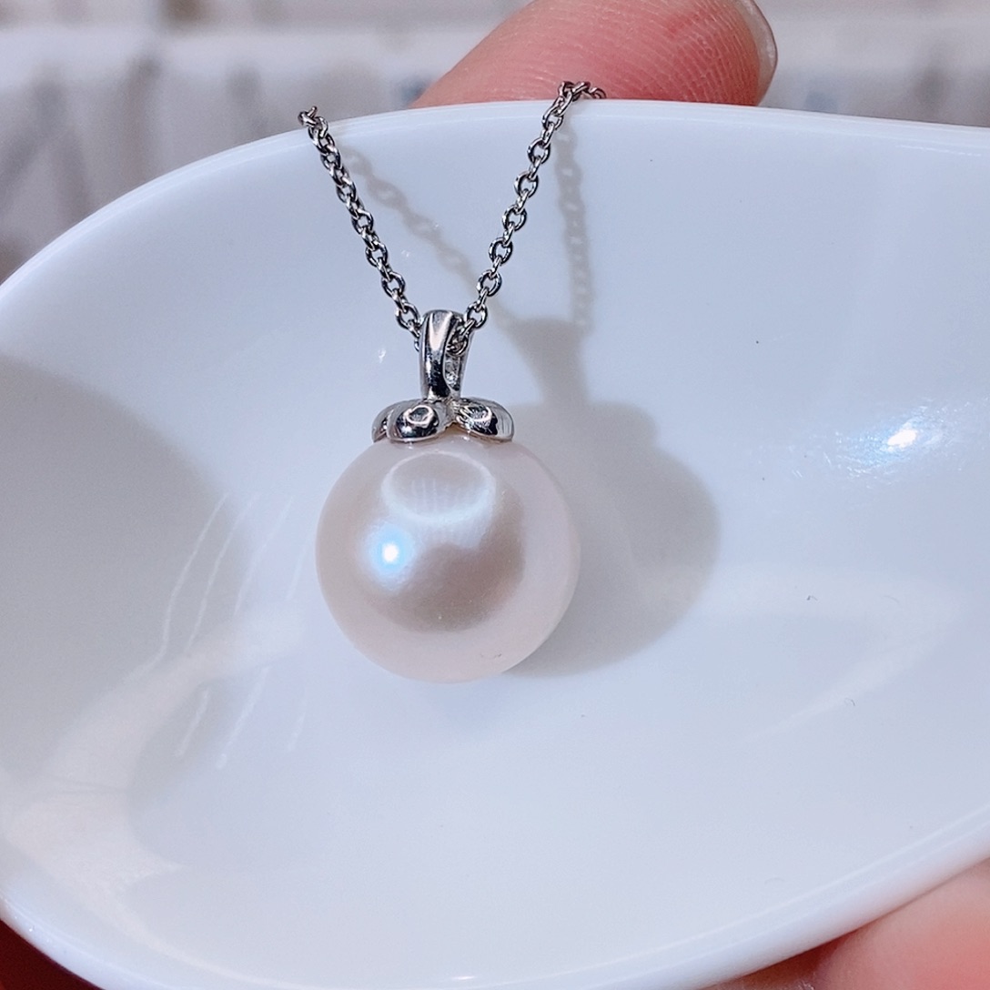 颈饰银S925镶嵌淡水珍珠