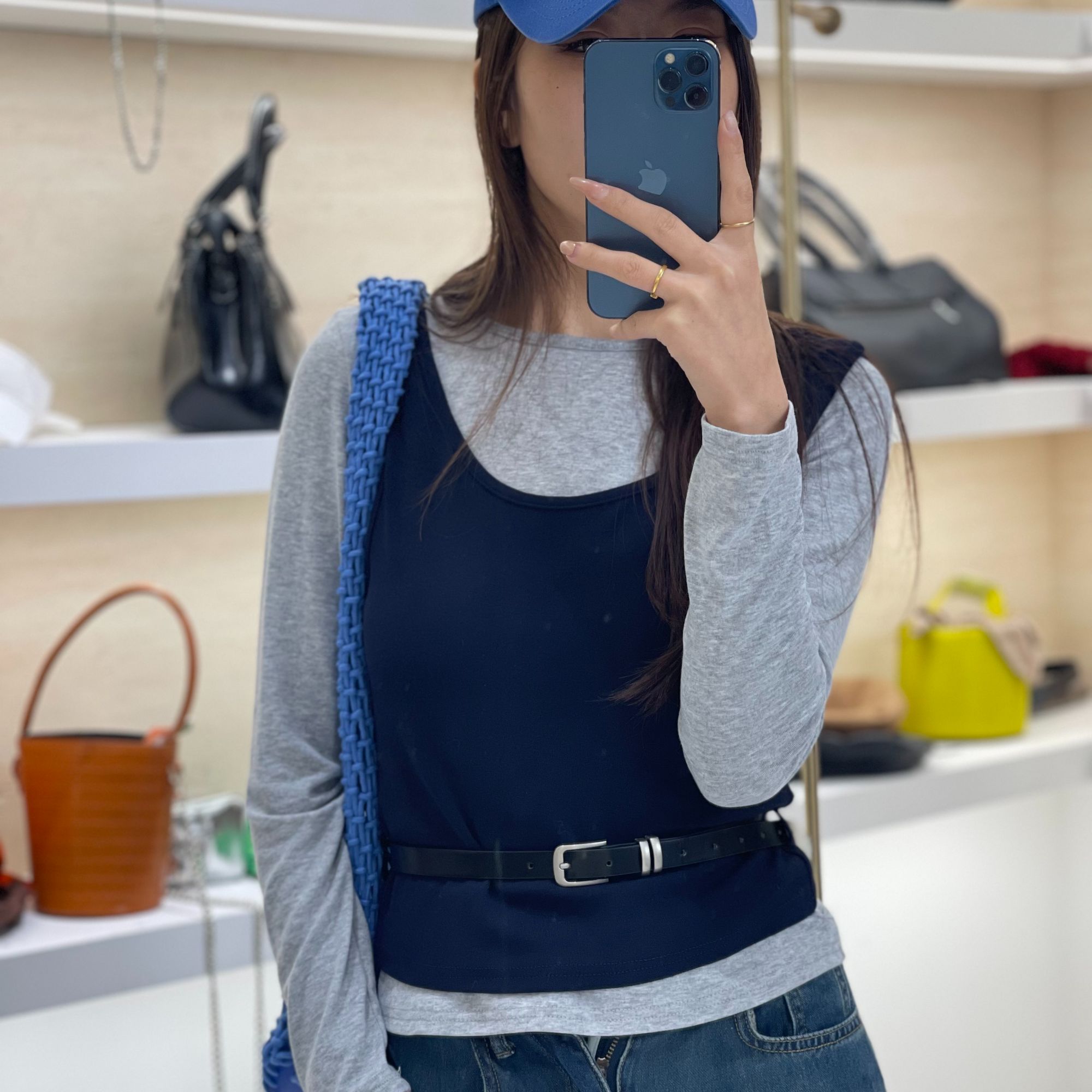 女长袖常规休闲风T恤女士纯色针织7573