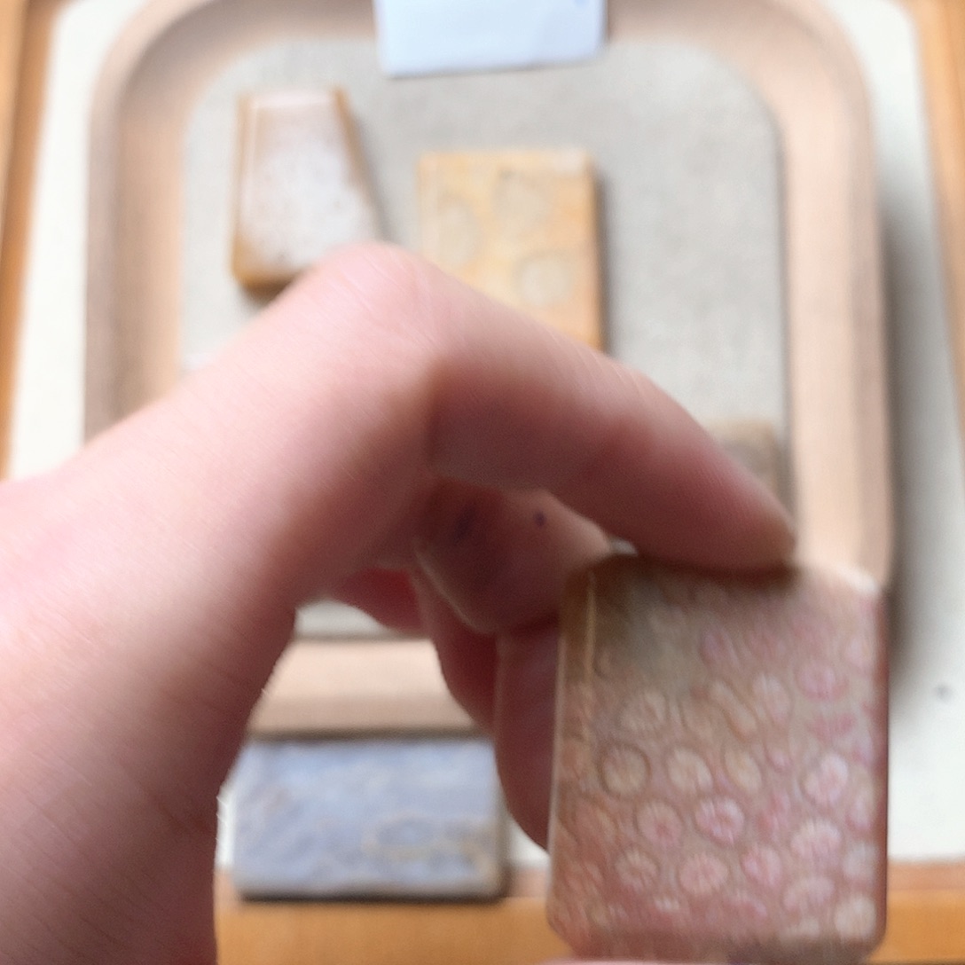 石英质玉颈饰未镶嵌半*