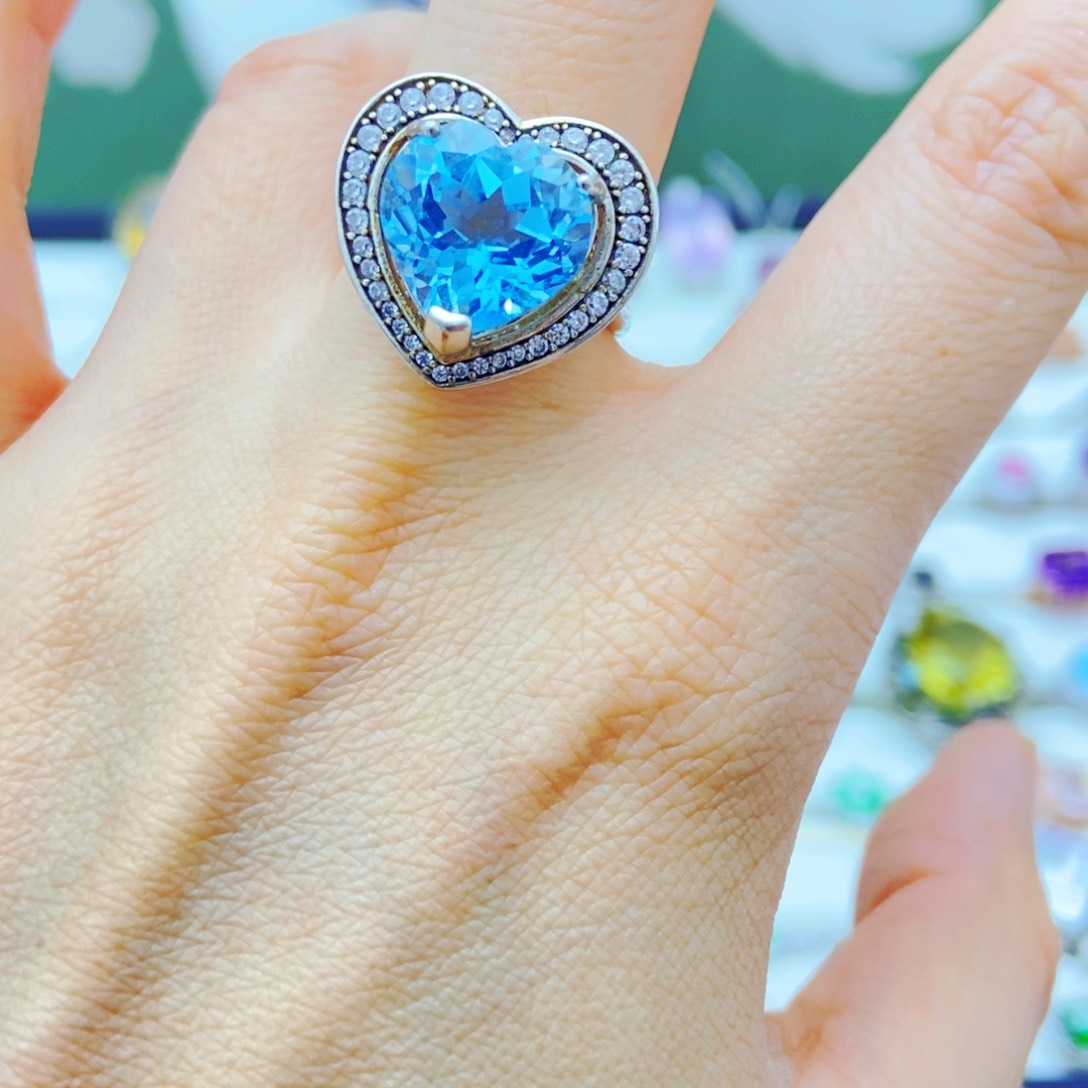 银S925镶嵌戒指托帕石