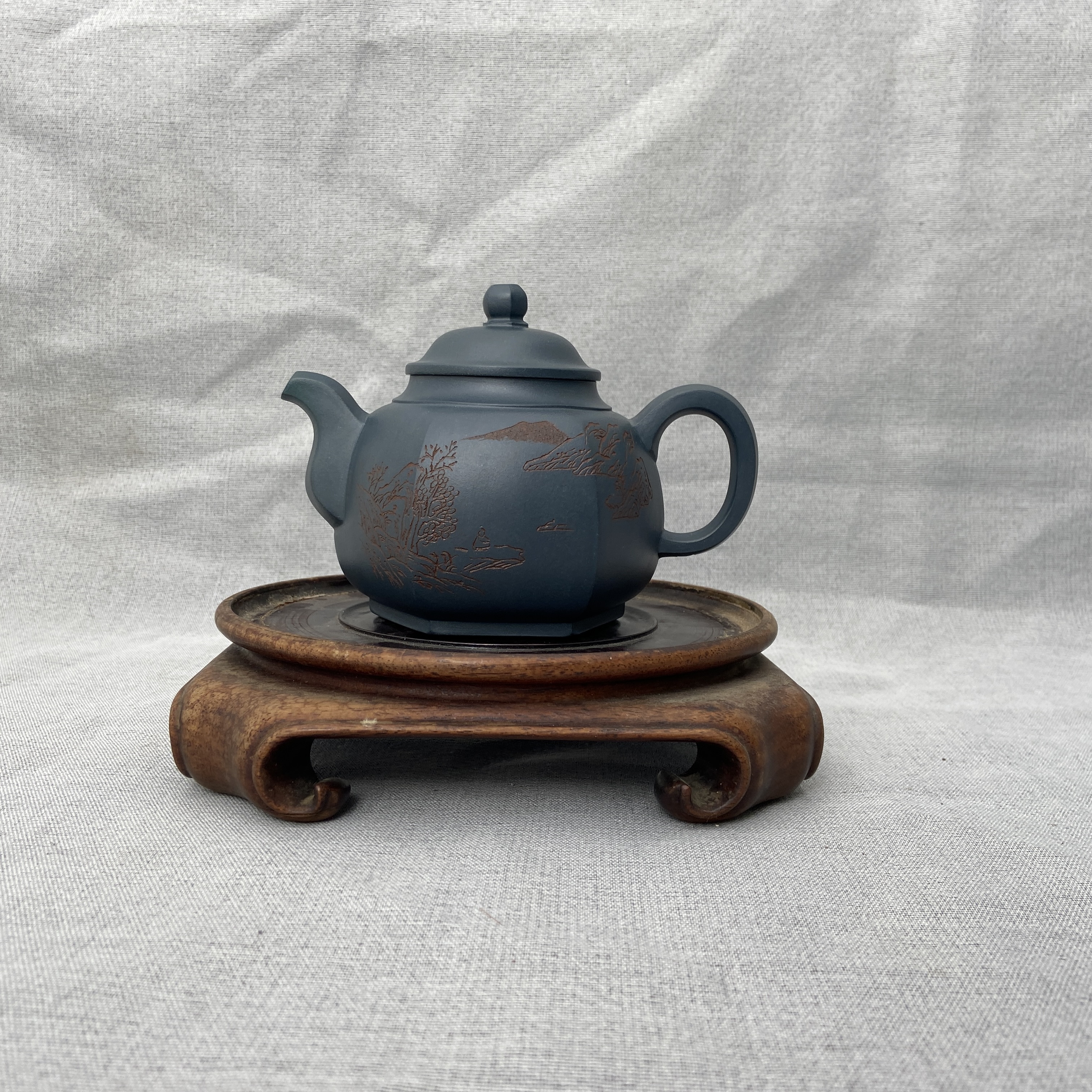 宜兴手工紫砂陶 茶壶GS3493-66