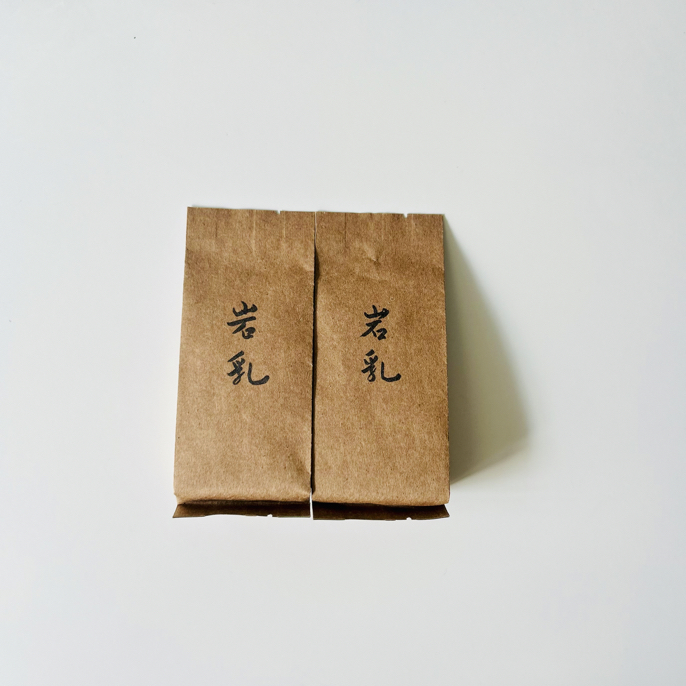 岩乳 中轻火 乳香 花果香 8.5克/泡