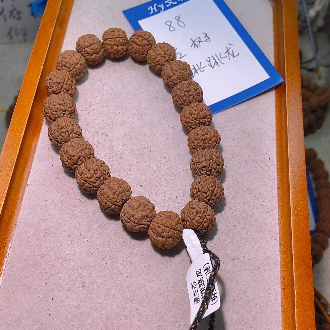 金刚菩提手串88古树跳跳龙15.5