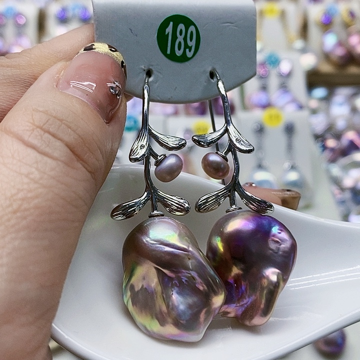 银S925镶嵌耳饰淡水珍珠