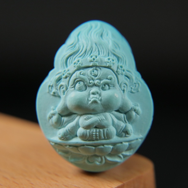原矿绿松石黑小天 尺寸21×27×13mm，重8.18g