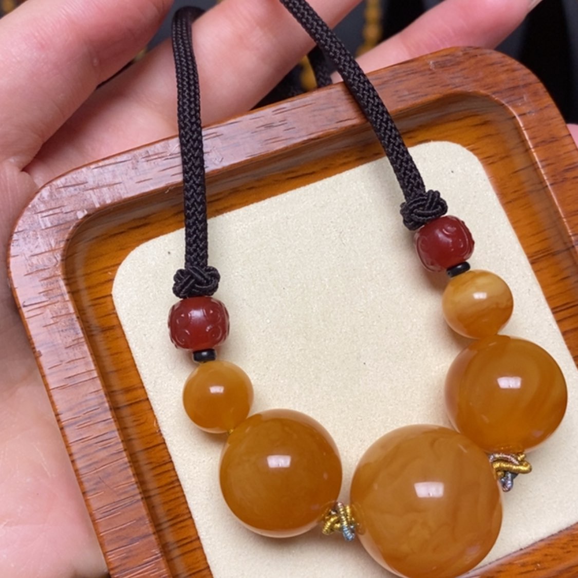 【闪购商品】蜜蜡颈饰未镶嵌项链