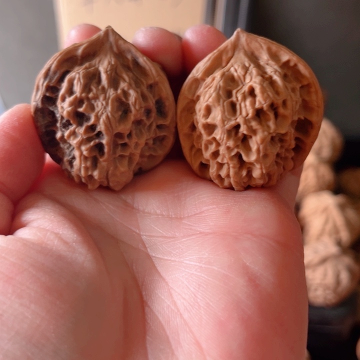 夜***眠文玩核桃吊坠文玩