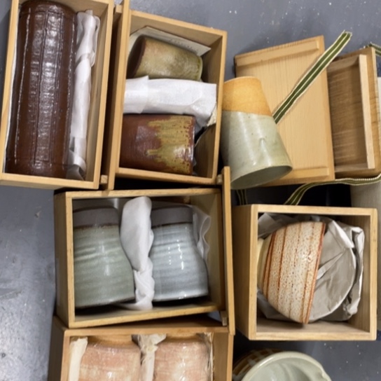 第***鸦金葡萄瓷器欢迎您