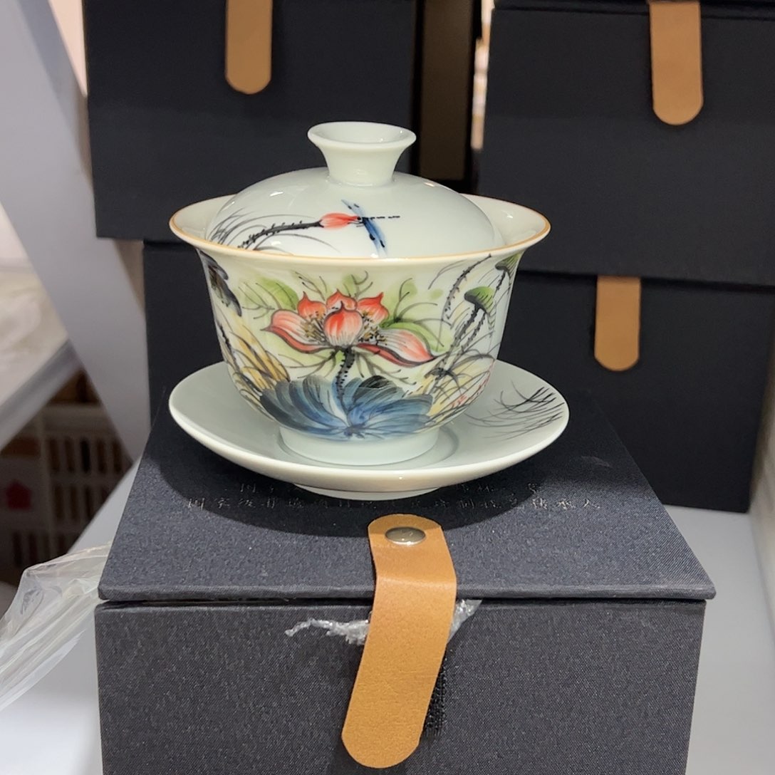 瓷片哈哈哈哈哈哈哈哈哈哈