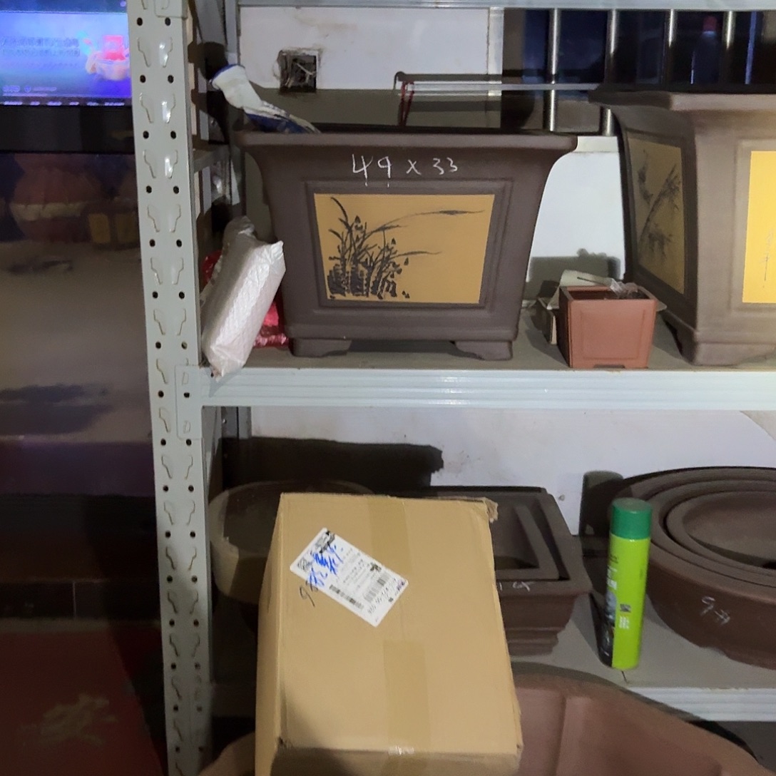 紫砂紫砂花盆高大四方一个