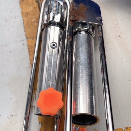 瑕疵炮台地插支架拍一发二。    