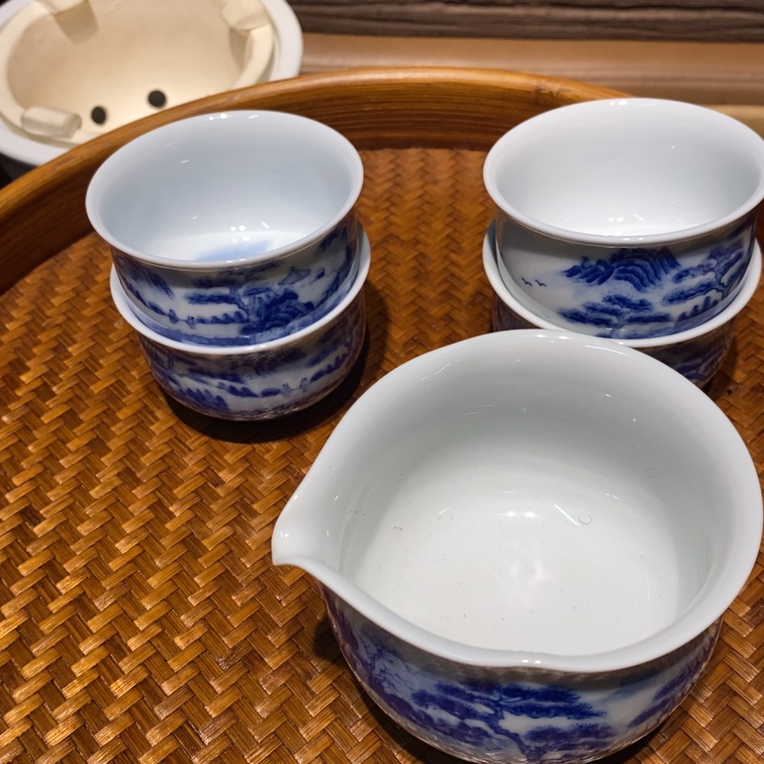 紫砂茶壶〰密胺手绘陶瓷