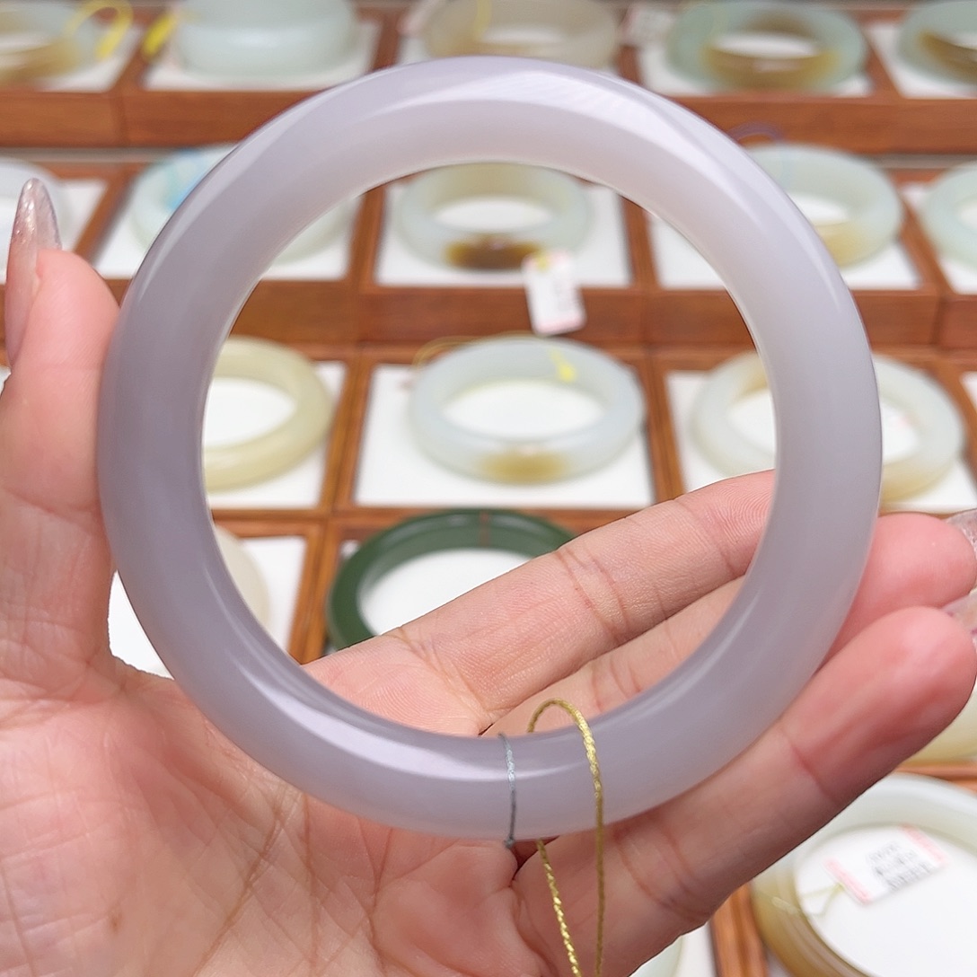 和田玉手镯未镶嵌60