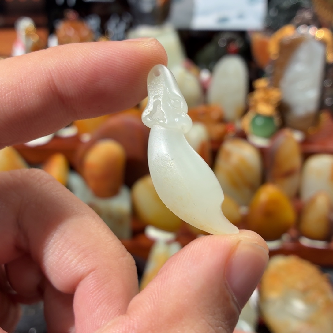 和田玉（子料）未镶嵌挂件4.7g