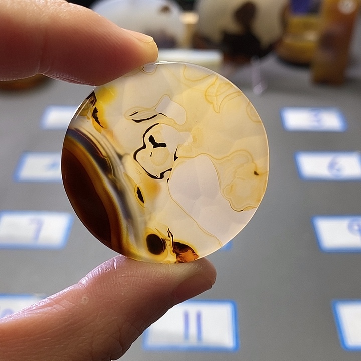 玛瑙/玉髓未镶嵌珠宝半成品146