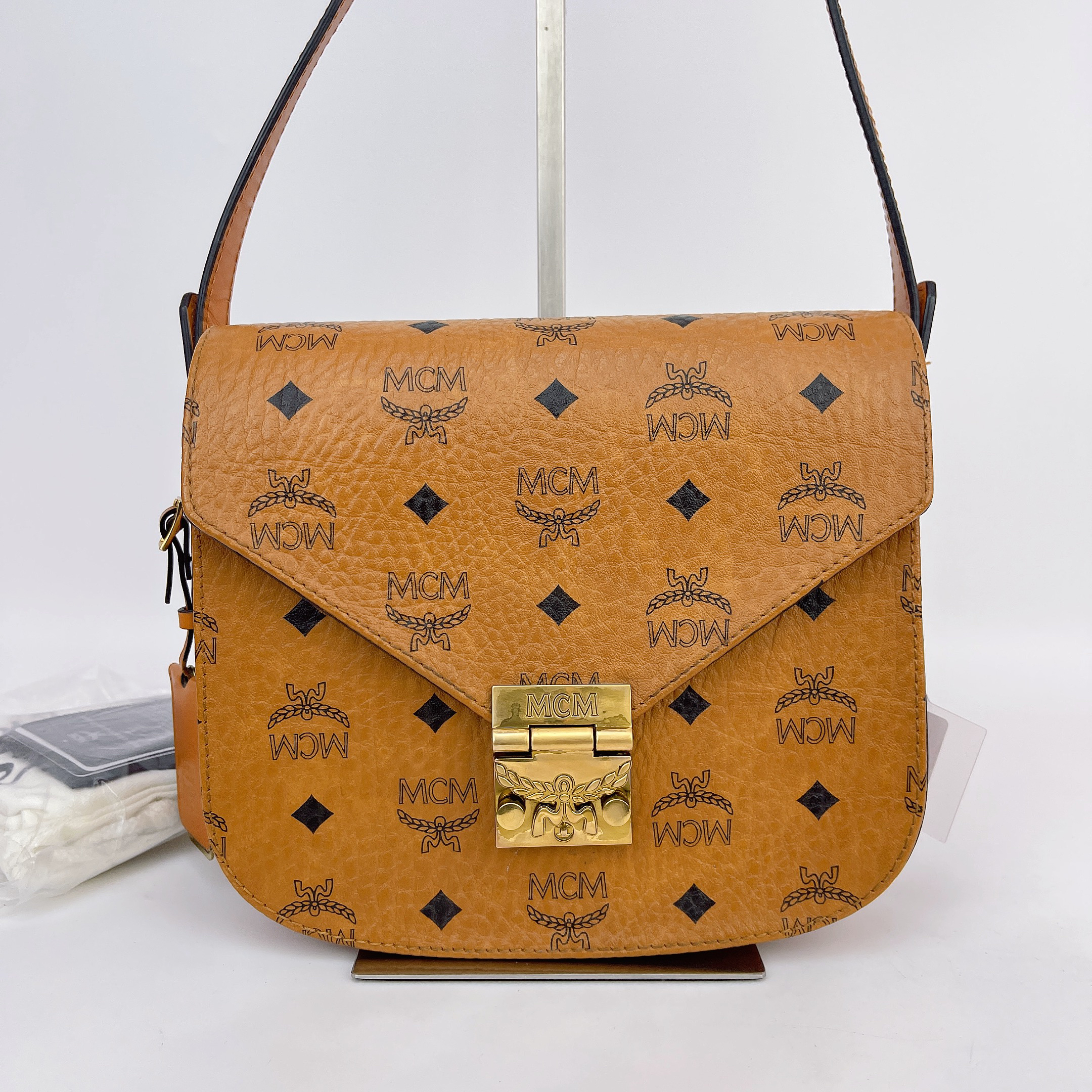 95新 MCM mcm斜挎包底长20 L833