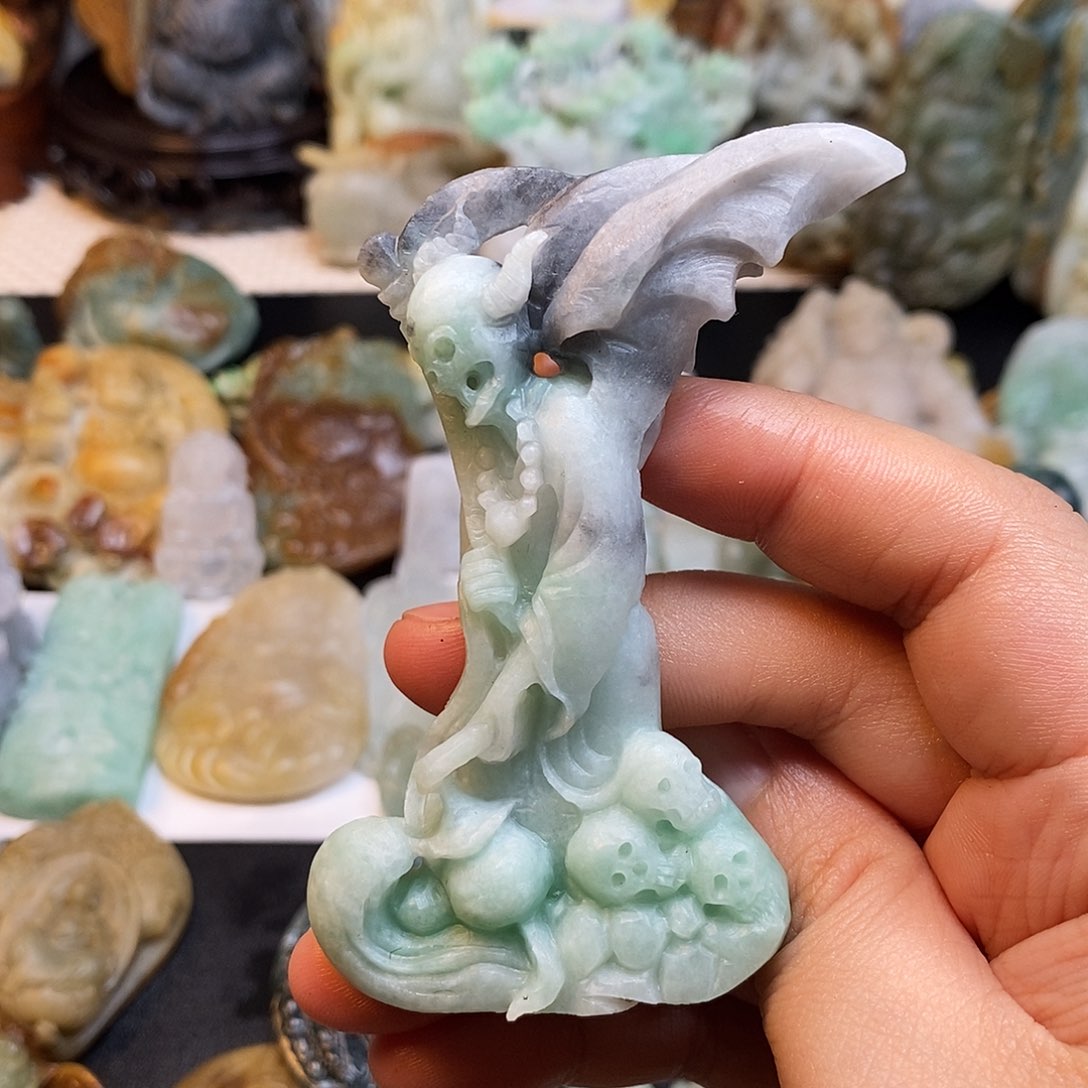 定制翡翠未镶嵌特色37